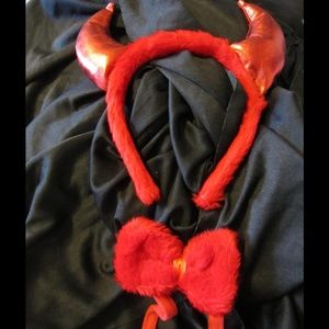 Devil Headband & Bow Tie Costume